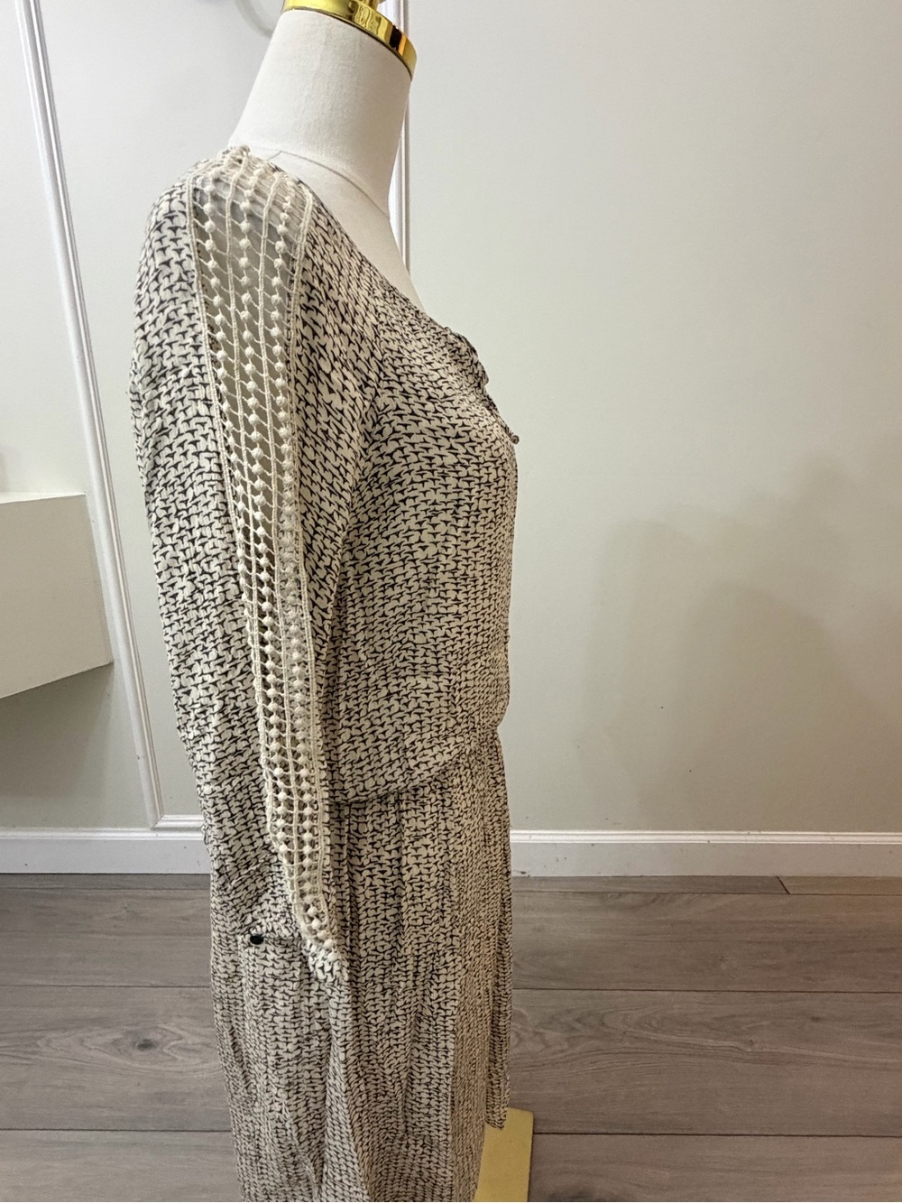 Reitmans Beige and Black Printed Tie-Neck Smocked-Waist Midi Dress - Picture 6 of 9